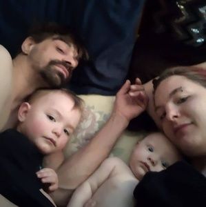 Meet your Posher, Cryssie